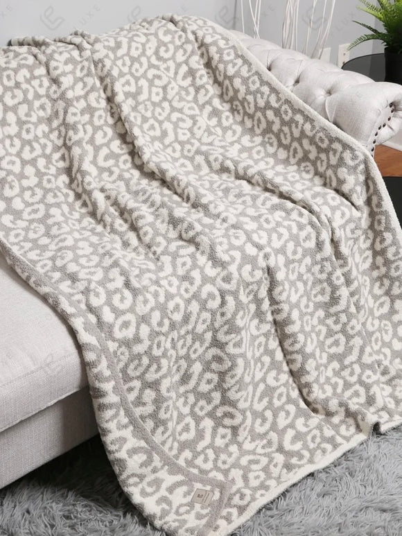 Better than Dreams Blanket - Gray & White Leopard